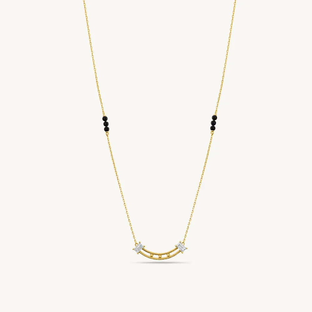 Baguette Stone Dainty Simle Bar Mangalsutra | 18k Gold Vermeil