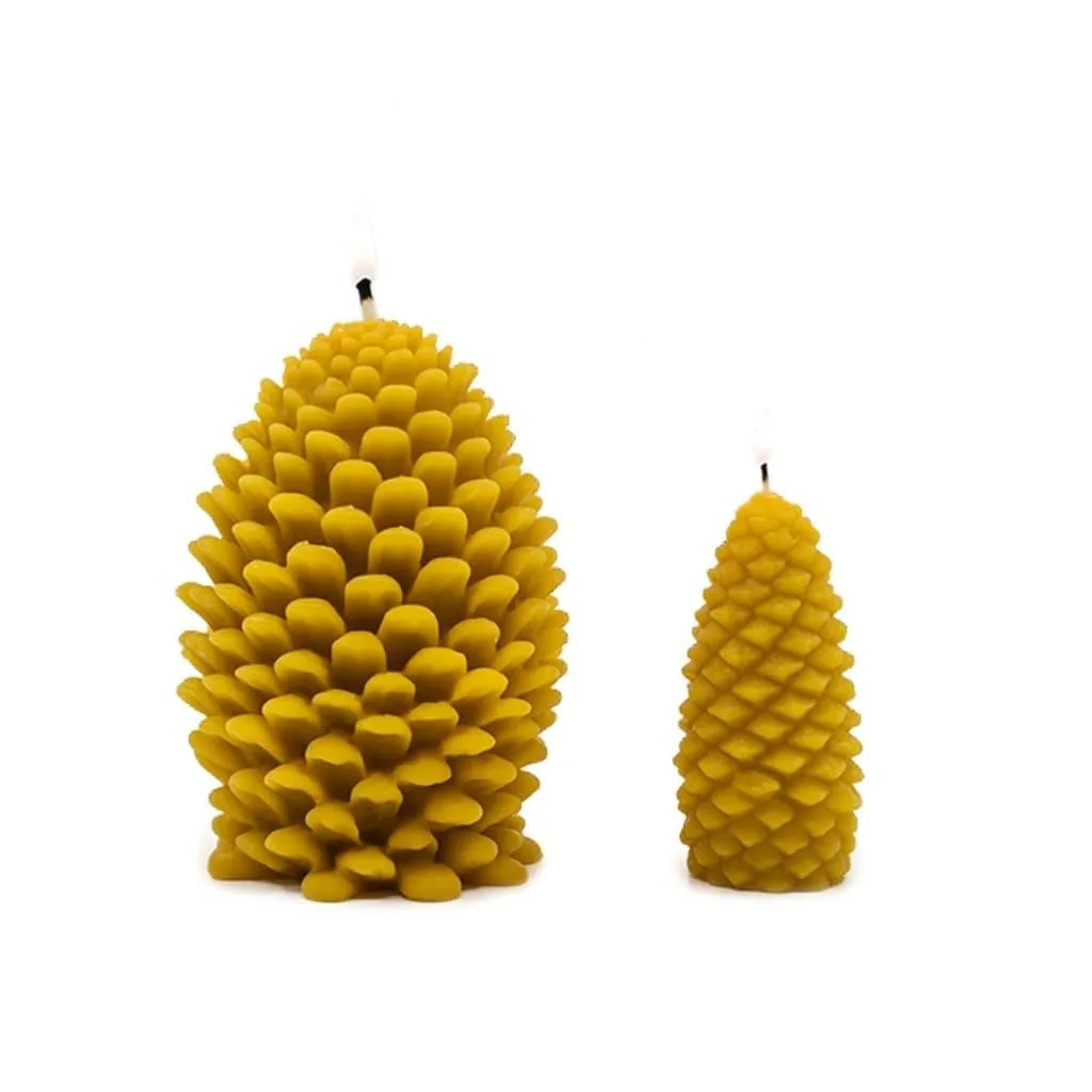 Beeswax Pinecone Candle