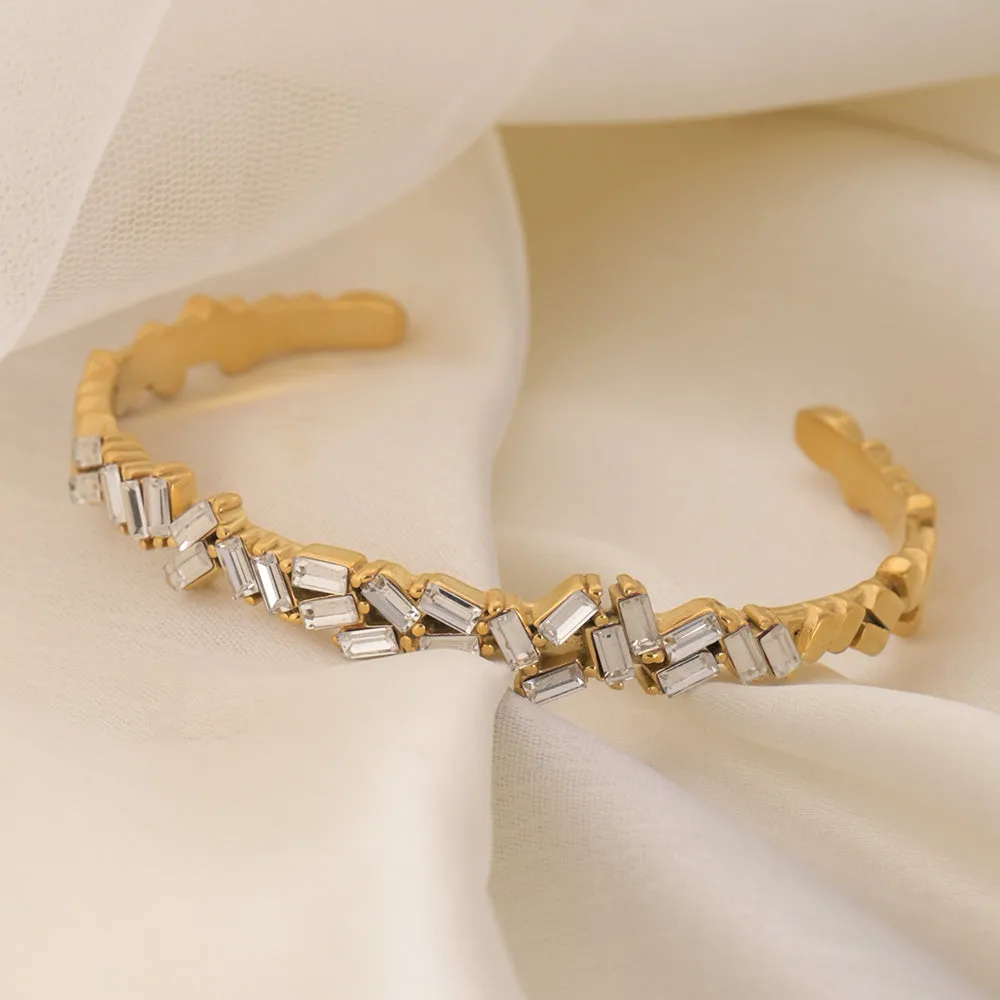 Celestial Cascade Gold Zig Zag Bracelet