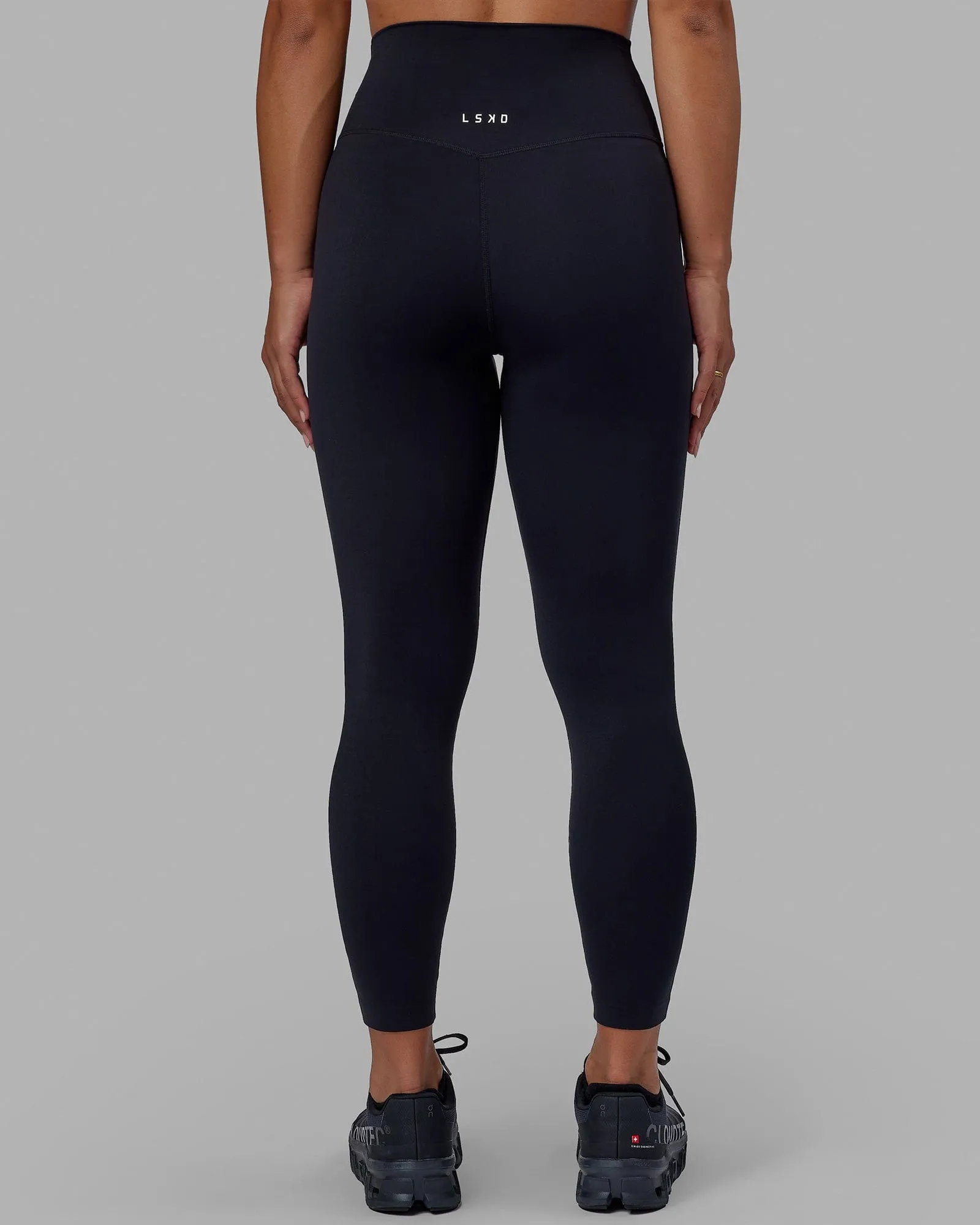 Elixir 7/8 Length Leggings - Black No Logo